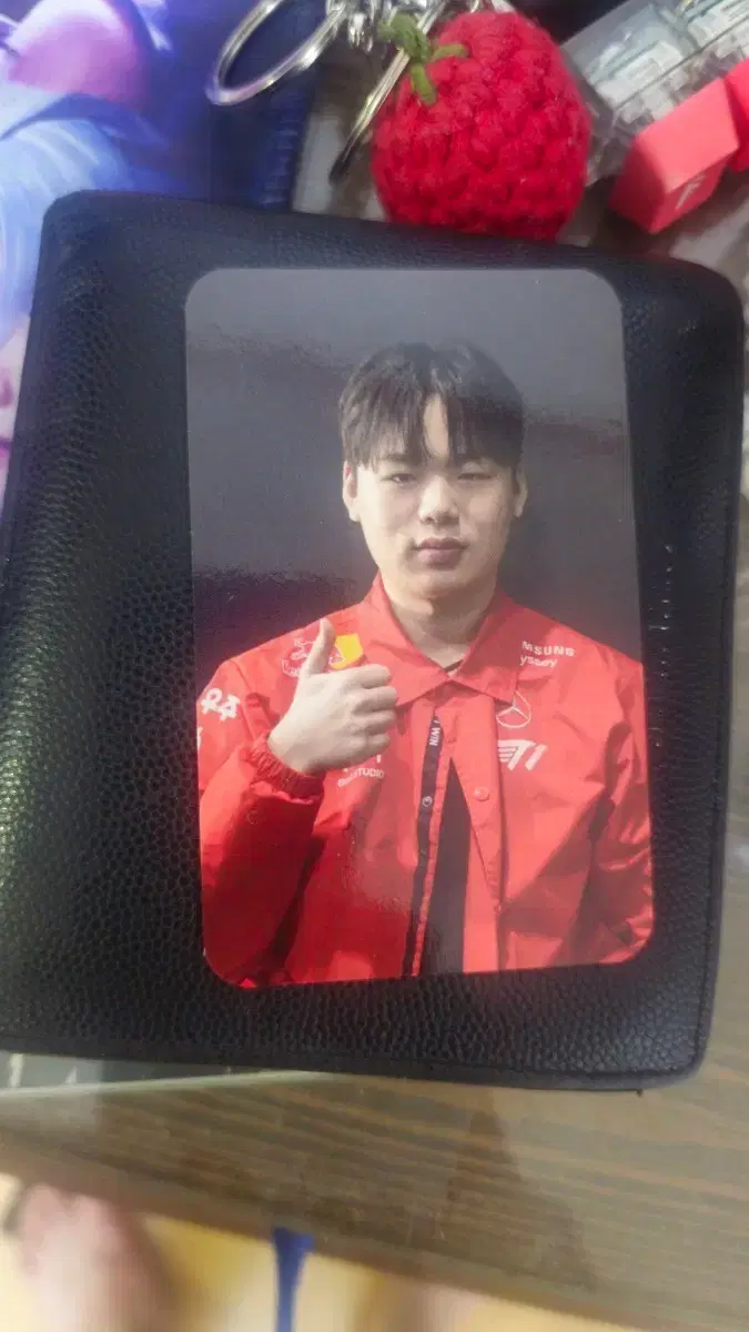 thumbnail-0
